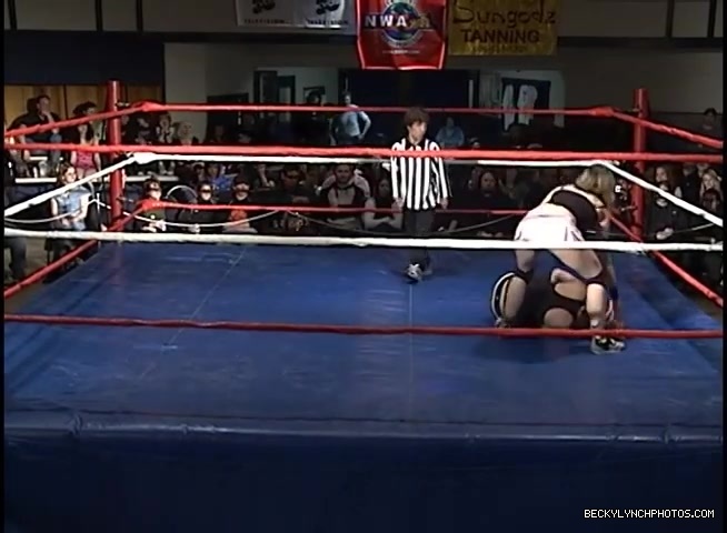 Old_TRW_from_April_of_2006_Rebecca_Knox_vs_Nikki_Matthews_209.jpg