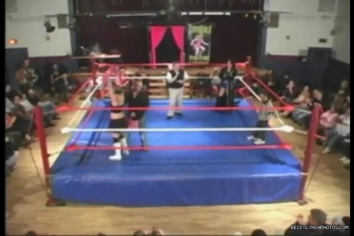 Rebecca_Knox_28Becky_Lynch29_vs_Cheerleader_Melissa_2005_0130.jpg