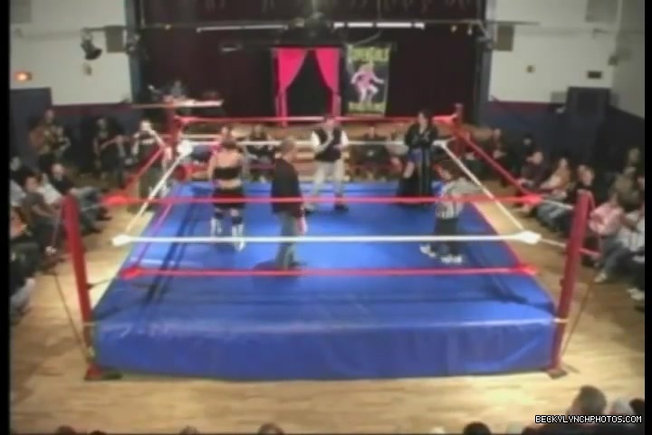 Rebecca_Knox_28Becky_Lynch29_vs_Cheerleader_Melissa_2005_0133.jpg