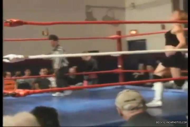 Rebecca_Knox_28Becky_Lynch29_vs_Cheerleader_Melissa_2005_0223.jpg