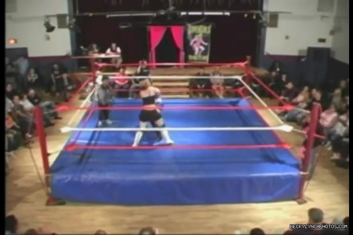 Rebecca_Knox_28Becky_Lynch29_vs_Cheerleader_Melissa_2005_0307.jpg