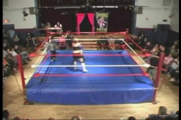 Rebecca_Knox_28Becky_Lynch29_vs_Cheerleader_Melissa_2005_0308.jpg