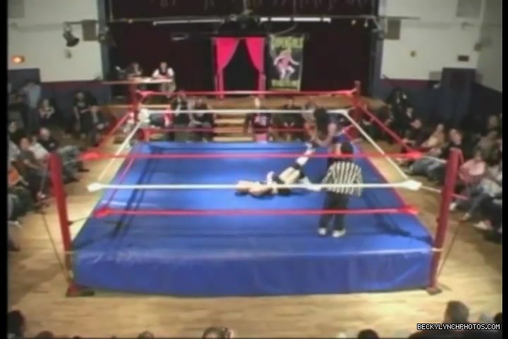 Rebecca_Knox_28Becky_Lynch29_vs_Cheerleader_Melissa_2005_0316.jpg