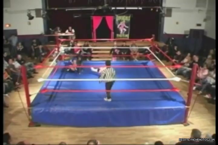 Rebecca_Knox_28Becky_Lynch29_vs_Cheerleader_Melissa_2005_0318.jpg