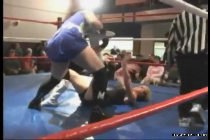 Rebecca_Knox_28Becky_Lynch29_vs_Cheerleader_Melissa_2005_0344.jpg