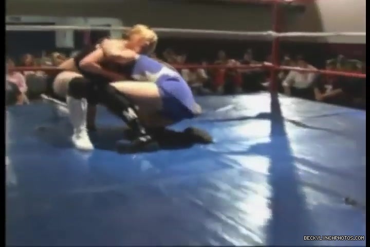 Rebecca_Knox_28Becky_Lynch29_vs_Cheerleader_Melissa_2005_0367.jpg