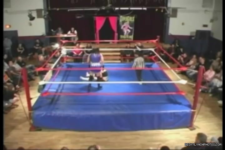 Rebecca_Knox_28Becky_Lynch29_vs_Cheerleader_Melissa_2005_0420.jpg
