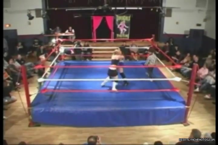 Rebecca_Knox_28Becky_Lynch29_vs_Cheerleader_Melissa_2005_0450.jpg