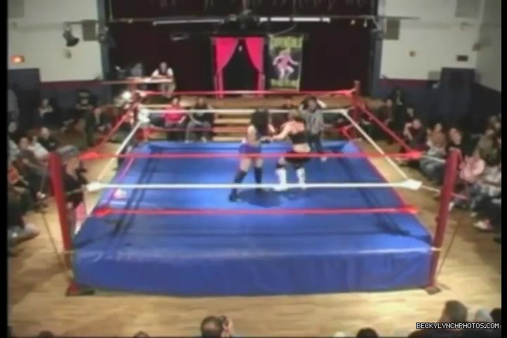 Rebecca_Knox_28Becky_Lynch29_vs_Cheerleader_Melissa_2005_0457.jpg