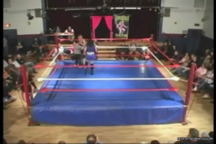 Rebecca_Knox_28Becky_Lynch29_vs_Cheerleader_Melissa_2005_0493.jpg