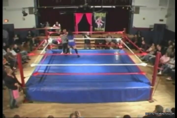 Rebecca_Knox_28Becky_Lynch29_vs_Cheerleader_Melissa_2005_0494.jpg