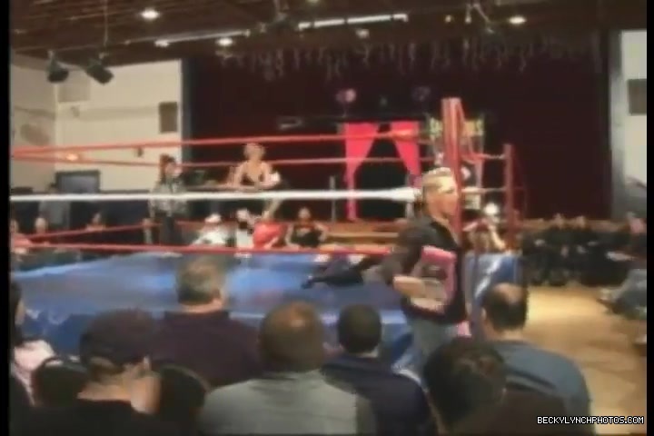 Rebecca_Knox_28Becky_Lynch29_vs_Cheerleader_Melissa_2005_0501.jpg