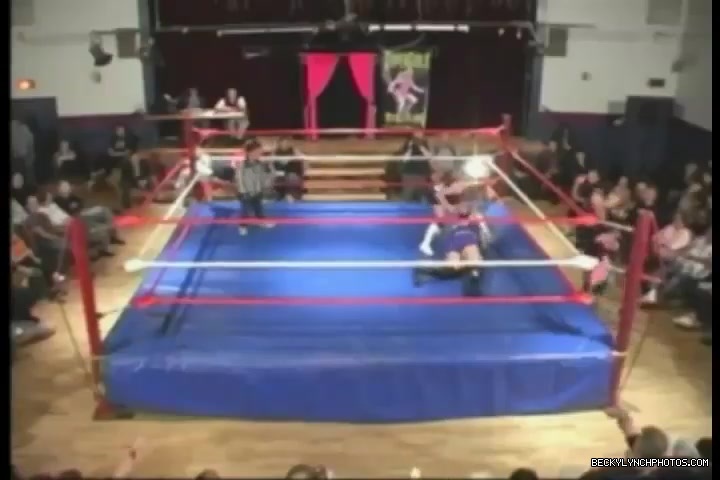 Rebecca_Knox_28Becky_Lynch29_vs_Cheerleader_Melissa_2005_0503.jpg