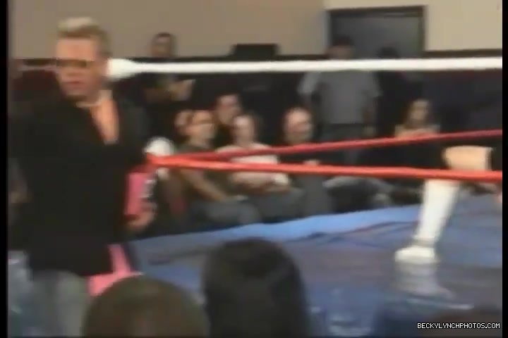 Rebecca_Knox_28Becky_Lynch29_vs_Cheerleader_Melissa_2005_0518.jpg