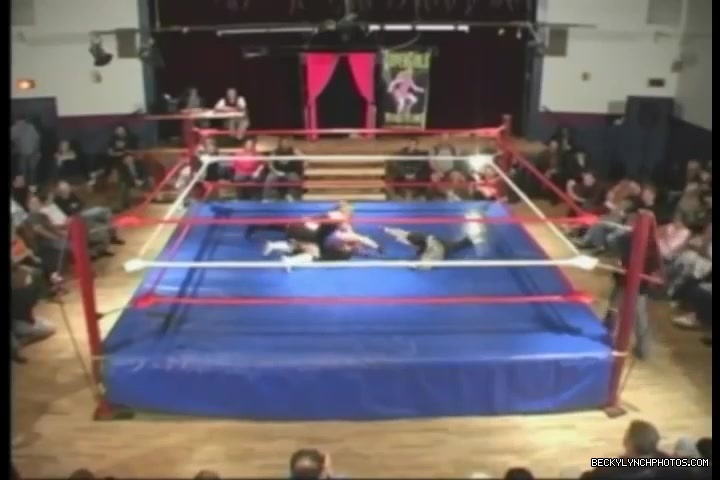 Rebecca_Knox_28Becky_Lynch29_vs_Cheerleader_Melissa_2005_0523.jpg