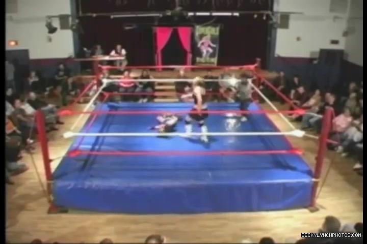 Rebecca_Knox_28Becky_Lynch29_vs_Cheerleader_Melissa_2005_0554.jpg