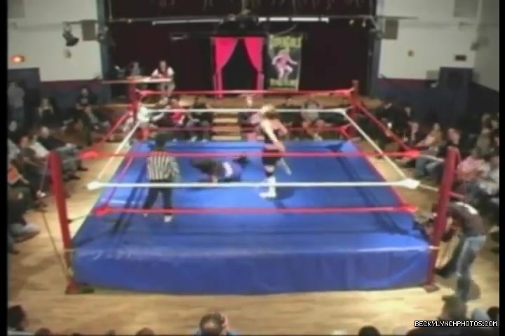 Rebecca_Knox_28Becky_Lynch29_vs_Cheerleader_Melissa_2005_0588.jpg