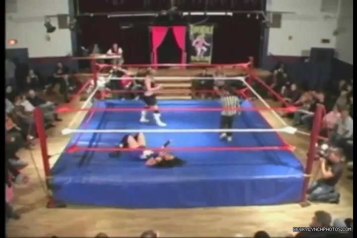 Rebecca_Knox_28Becky_Lynch29_vs_Cheerleader_Melissa_2005_0614.jpg