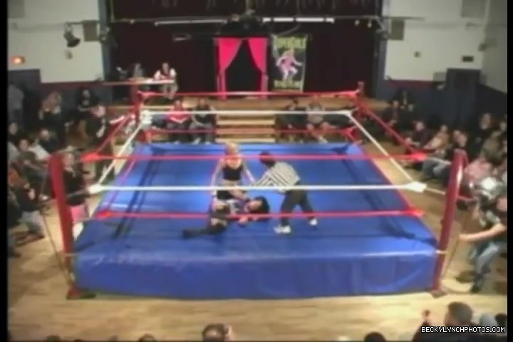 Rebecca_Knox_28Becky_Lynch29_vs_Cheerleader_Melissa_2005_0636.jpg