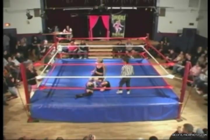 Rebecca_Knox_28Becky_Lynch29_vs_Cheerleader_Melissa_2005_0637.jpg