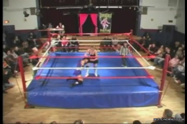 Rebecca_Knox_28Becky_Lynch29_vs_Cheerleader_Melissa_2005_0648.jpg
