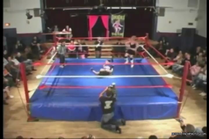 Rebecca_Knox_28Becky_Lynch29_vs_Cheerleader_Melissa_2005_0708.jpg