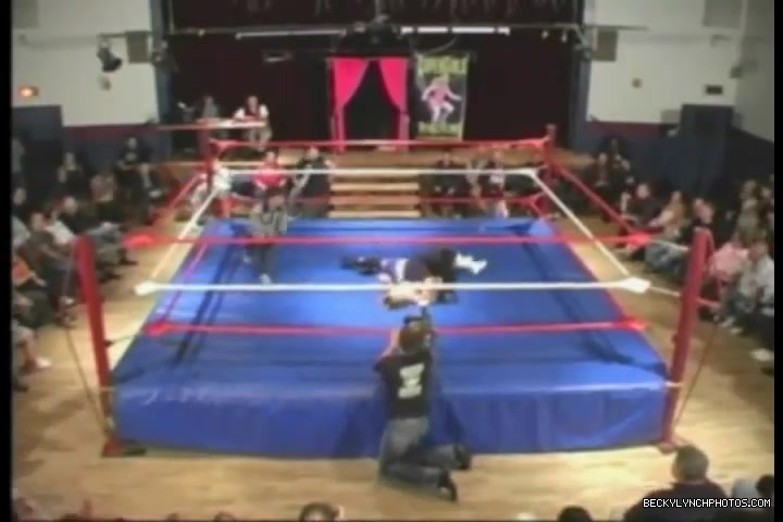 Rebecca_Knox_28Becky_Lynch29_vs_Cheerleader_Melissa_2005_0721.jpg