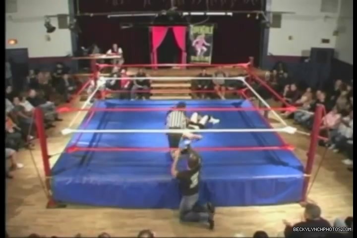 Rebecca_Knox_28Becky_Lynch29_vs_Cheerleader_Melissa_2005_0727.jpg
