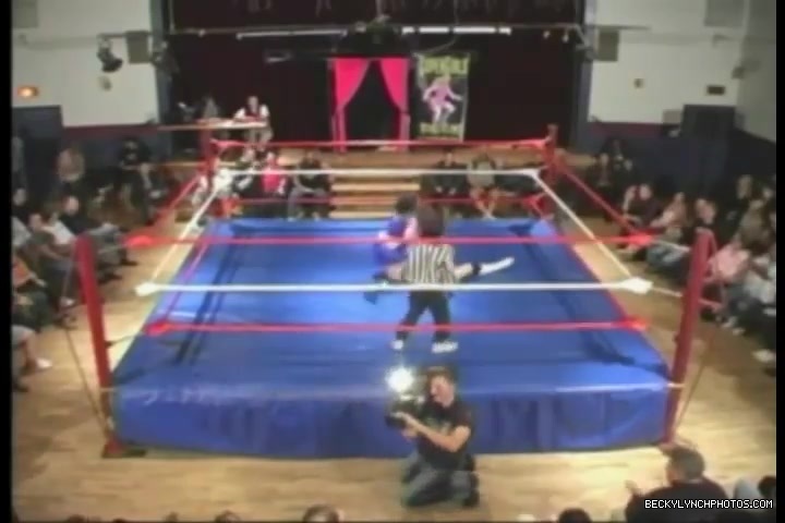 Rebecca_Knox_28Becky_Lynch29_vs_Cheerleader_Melissa_2005_0728.jpg