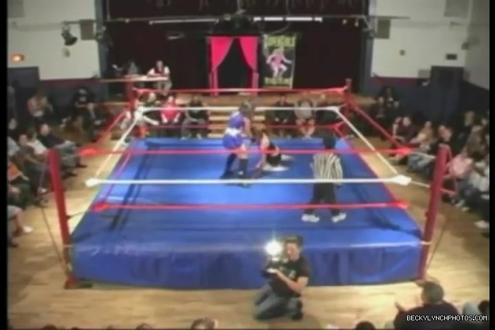 Rebecca_Knox_28Becky_Lynch29_vs_Cheerleader_Melissa_2005_0729.jpg