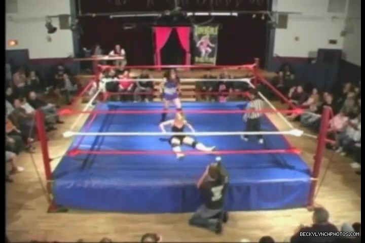 Rebecca_Knox_28Becky_Lynch29_vs_Cheerleader_Melissa_2005_0733.jpg
