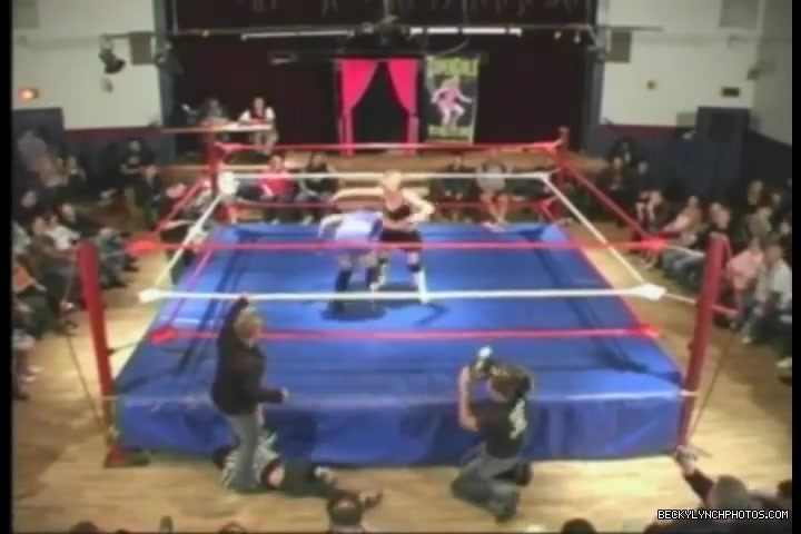 Rebecca_Knox_28Becky_Lynch29_vs_Cheerleader_Melissa_2005_0777.jpg