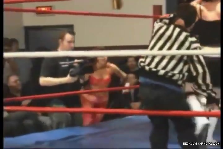 Rebecca_Knox_28Becky_Lynch29_vs_Cheerleader_Melissa_2005_0813.jpg