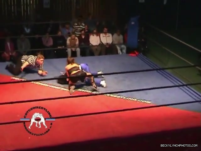 Rebecca_Knox_vs__Blue_Nikita_5BCWN_20065D_102.jpg