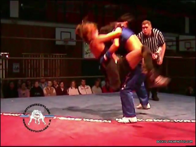 Rebecca_Knox_vs__Blue_Nikita_5BCWN_20065D_187.jpg