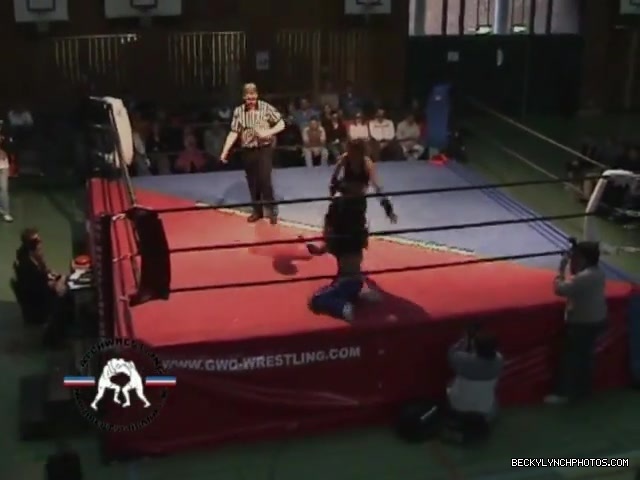 Rebecca_Knox_vs__Blue_Nikita_5BCWN_20065D_283.jpg
