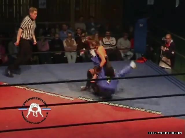 Rebecca_Knox_vs__Blue_Nikita_5BCWN_20065D_376.jpg