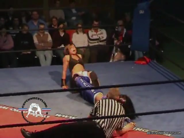 Rebecca_Knox_vs__Blue_Nikita_5BCWN_20065D_410.jpg