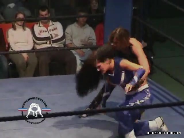 Rebecca_Knox_vs__Blue_Nikita_5BCWN_20065D_444.jpg