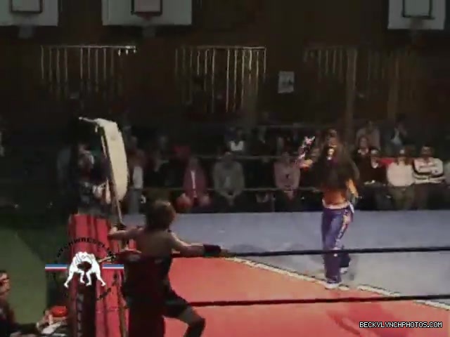 Rebecca_Knox_vs__Blue_Nikita_5BCWN_20065D_658.jpg