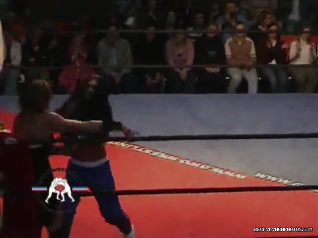 Rebecca_Knox_vs__Blue_Nikita_5BCWN_20065D_689.jpg