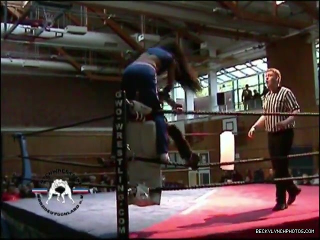 Rebecca_Knox_vs__Blue_Nikita_5BCWN_20065D_722.jpg