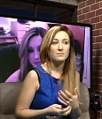 Rebecca_Knox_-_Unique_Lives_023.jpg