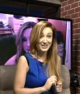Rebecca_Knox_-_Unique_Lives_036.jpg