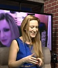 Rebecca_Knox_-_Unique_Lives_165.jpg