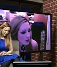 Rebecca_Knox_-_Unique_Lives_773.jpg
