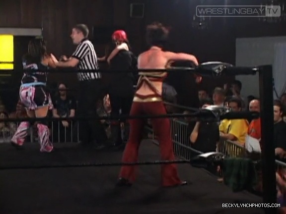 SHIMMER_37_mp4_006139666.jpg