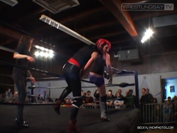 SHIMMER_37_mp4_006233160.jpg
