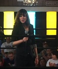 SHIMMER_37_mp4_004701997.jpg