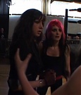 SHIMMER_37_mp4_005336464.jpg